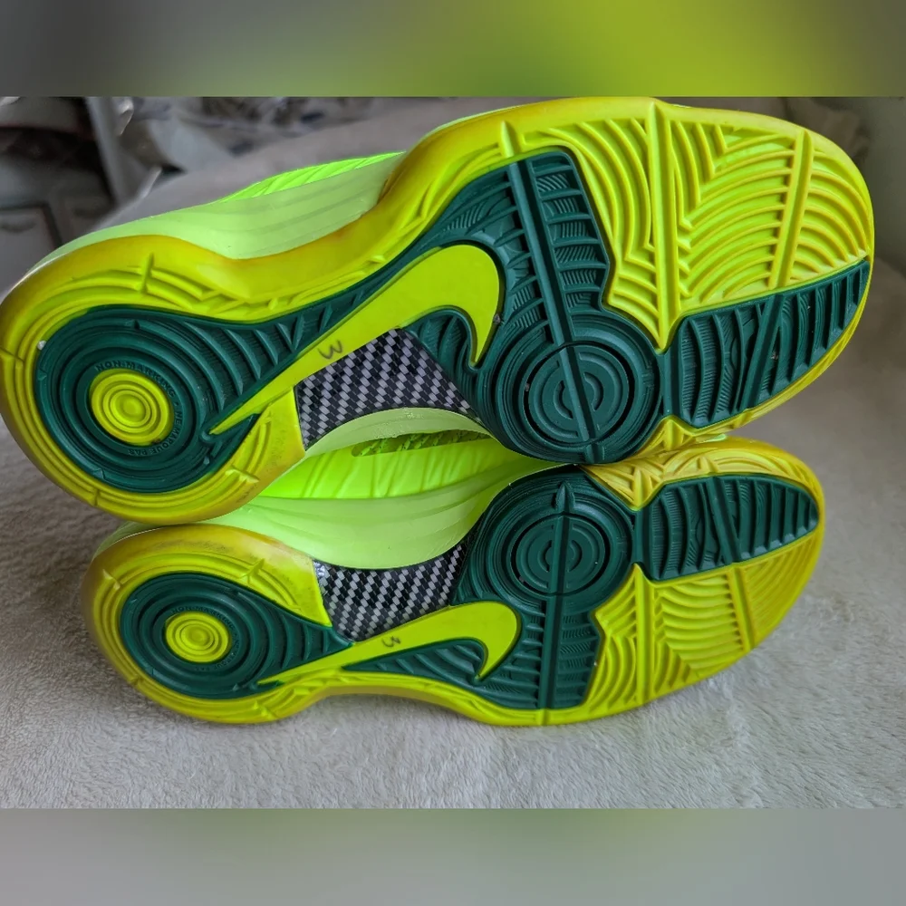 Nike Hyperdunk Neon Green Basketball Shoes with Purple Laces